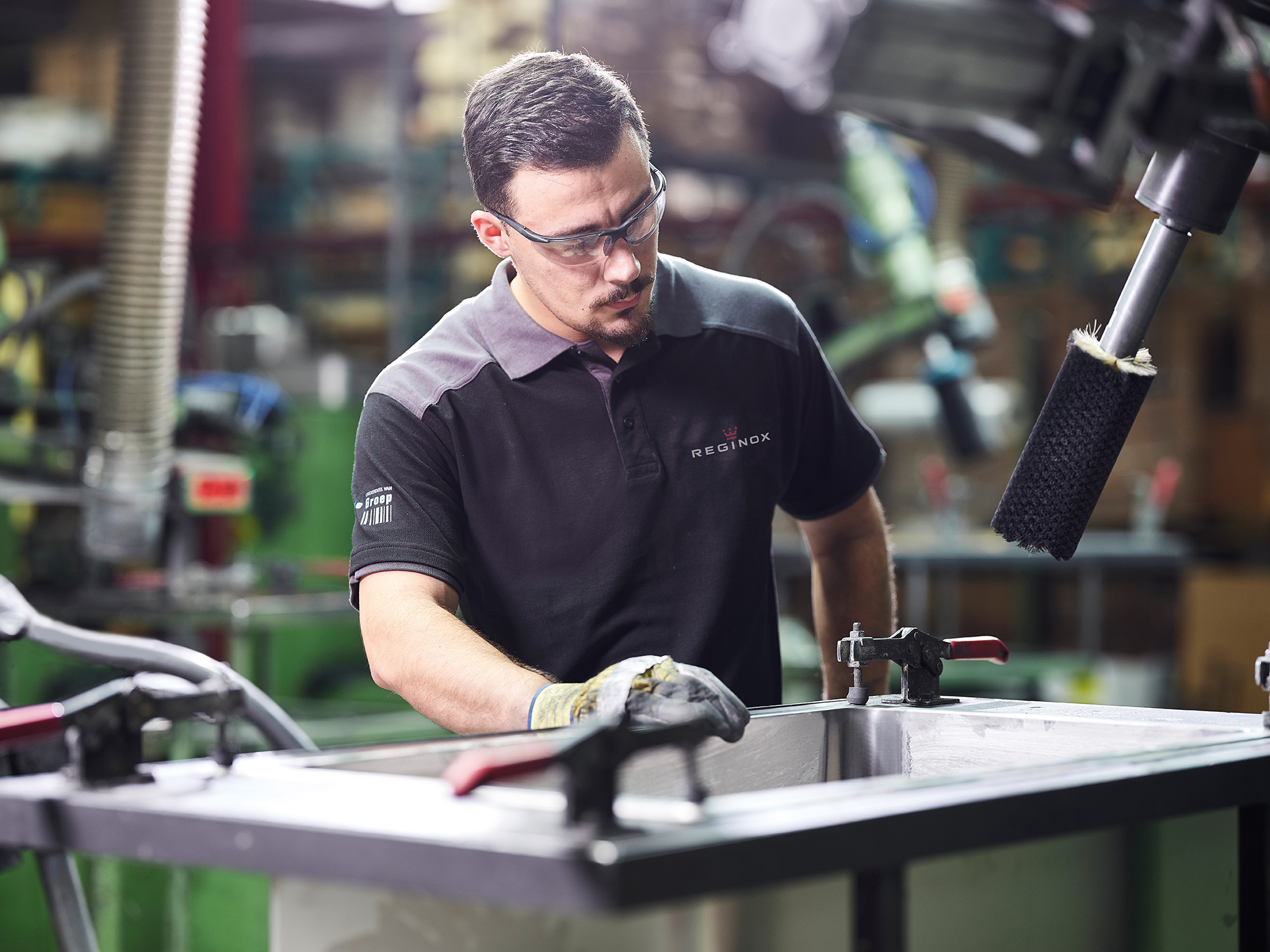 Reginox Fertigung Edelstahlspülen